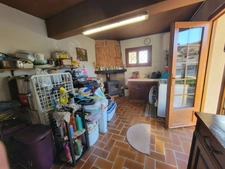 Corps de ferme – 1 280 m² de hangars + maison DPE B – Saint-Sever (40)