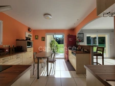 Single-storey 3-bedroom property · Saltwater swimming pool · Underfloor heating