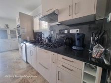 Maison 215m² + Gîte 4 épis  - Piscine - St-Porquier 82