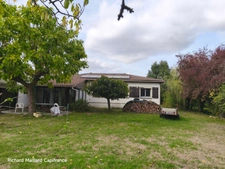  Plain-pied 130 m² sur terrain de 2 765 m² - Saint-Étienne-de-Tulmont (82)