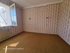 EXCLUSIVITÉ — Maison de caractère à fort potentiel à rénover — Cadre naturel exceptionnel  sur 3 300 m² de terrain