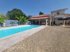 Maison 215m² + Gîte 4 épis  - Piscine - St-Porquier 82