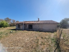 Maison ancienne à rénover + terrain constructible 809 m² — Bressols