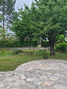 MAISON A VENDRE 4 PIECES, BRESSOLS 82710