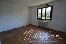 Maison avec terrain arboré de 2 200 m² à Fresse-sur-Moselle
