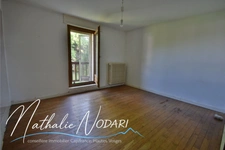Maison avec terrain arboré de 2 200 m² à Fresse-sur-Moselle