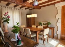 Le charme de la pierre et l'authenticité bressane ! 🏡 ✨