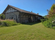 Le charme de la pierre et l'authenticité bressane ! 🏡 ✨