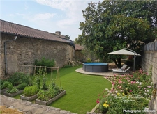 Maison de village- FARGES LES MACON (71)