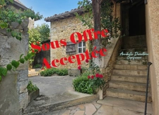 Maison de village- FARGES LES MACON (71)