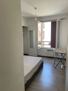 3-room apartment for sale in Marseille 5th arrondissement (13)