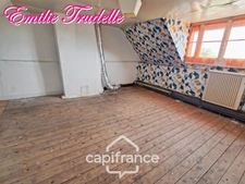 Single-storey 3-room house for sale in CHAHAIGNES (72) with landscaped garden and large garage