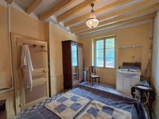 House for sale in CHAHAIGNES (72), 5 rooms, 4 bedrooms + building plot with garages