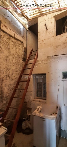 Authentic house for sale 4 rooms PONCE SUR LE LOIR (72) land 537m²