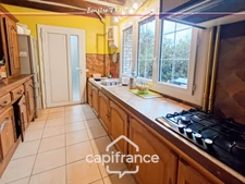 House for sale, 6 rooms, 138m², TORCE EN VALLEE (72) - 3/4 bedrooms + apartment, pond, pool on landscaped grounds of 8500m²