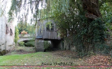 Dpt Sarthe (72), à vendre LA CHARTRE SUR LE LOIR maison 5/6 chambres BORD DE LOIR  terrain de 275m²