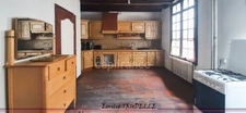 Maison à vendre 8 pièces SAINT CALAIS (72) Ensemble immobilier à fort potentiel : local commercial + appartement en duplex avec patio