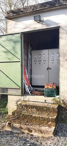 Dpt Sarthe (72), for sale LA CHARTRE SUR LE LOIR land 817 m² edge of Loir (20m) with EDF meter