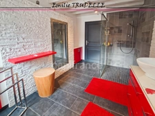 11-room property for sale in LA CHARTRE SUR LE LOIR (72) with loft, gîte, indoor pool and spa – 324 m² of living space – 7 bedrooms – 5,130 m² of land
