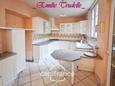 House for sale, 5 rooms (72), 125 m², 3/5 bedrooms, enclosed garden 300 m², outbuildings, Saint-Calais