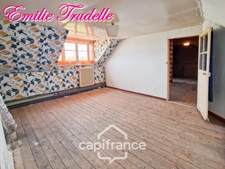 Single-storey 3-room house for sale in CHAHAIGNES (72) with landscaped garden and large garage