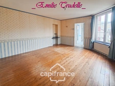 House for sale, 5 rooms (72), 125 m², 3/5 bedrooms, enclosed garden 300 m², outbuildings, Saint-Calais