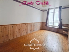 House for sale, 5 rooms (72), 125 m², 3/5 bedrooms, enclosed garden 300 m², outbuildings, Saint-Calais