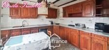 House for sale, 6 rooms, COUTURE SUR LOIR (41), 180 m² of living space – enclosed and wooded grounds of 1,746 m² – 3/4 bedrooms – no major work required