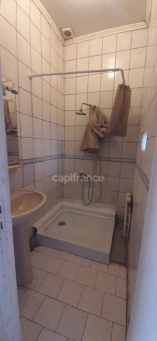 Dpt Sarthe (72), à vendre LUCHE PRINGE maison P3 de 64 m² - Terrain de 195,00 m² 