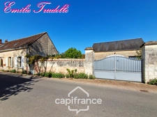 Maison à vendre 4 pièces COUTURE SUR LOIR (41) Longère en pierre – 82 m² – dépendances – jardin sans vis-à-vis 