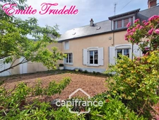 Single-storey 3-room house for sale in CHAHAIGNES (72) with landscaped garden and large garage