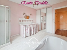 House for sale, 5 rooms (72), 125 m², 3/5 bedrooms, enclosed garden 300 m², outbuildings, Saint-Calais