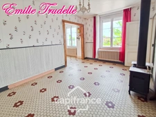 Single-storey 3-room house for sale in CHAHAIGNES (72) with landscaped garden and large garage