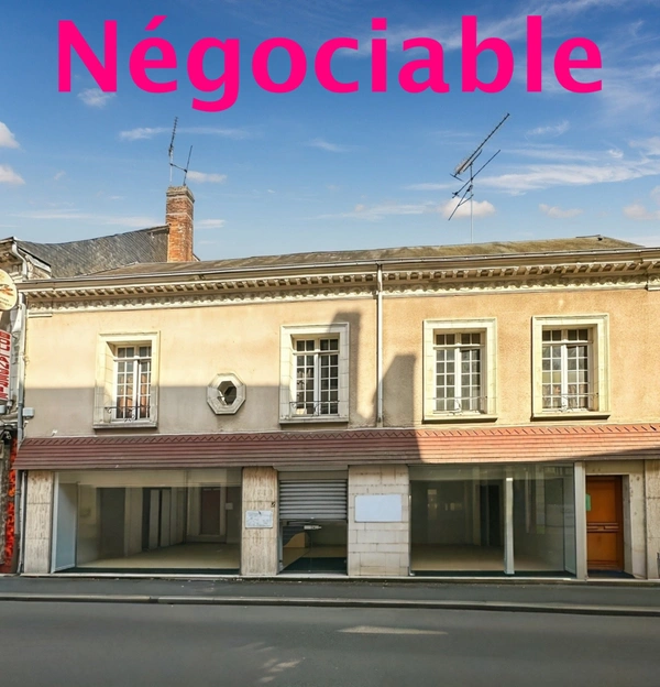 LocalCommercial + Appartement avec Patio à vendre 8 pièces SAINT CALAIS (72) Ensemble immobilier à fort potentiel 