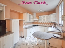 House for sale, 5 rooms (72), 125 m², 3/5 bedrooms, enclosed garden 300 m², outbuildings, Saint-Calais