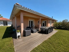 Maison de plain-pied 92 m² – 3 chambres, suite parentale, jardin et terrasse à Saint-Laurent-Médoc