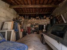 Listrac-Médoc – Maison à rénover – Plusieurs lots possibles – Idéal investisseur