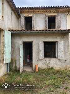 Listrac-Médoc – Maison à rénover – Plusieurs lots possibles – Idéal investisseur