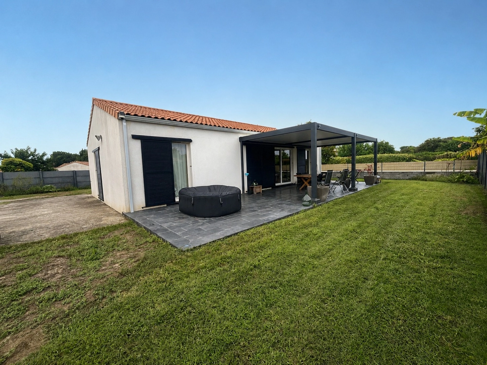 Maison 4 pièces 106 m² · à Saint-Laurent-Médoc · 106 m² · 265 000 €