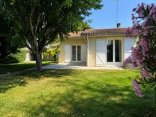 Saint-Laurent-Médoc – Maison de charme avec jardin arboré, garage en pierre de 80 m² et dépendance