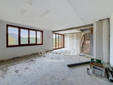  Appartement T4 duplex en plateau dans résidence entièrement rénovée – Vue Mont-Blanc – Dernier étage