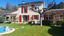 Maison 5 pièces 147 m² – 3 chambres – Piscine – Jardin – Proche Saint-Rémy-de-Provence