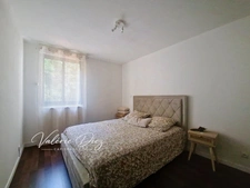 Les Angles – 2-bedroom apartment of 72 m² with balcony,