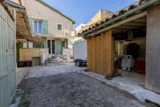 Maison familiale rénovée de 131 m² en plein centre de Morières-lès-Avignon