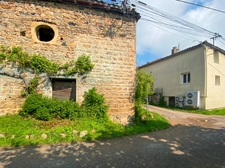 À Vendre – Maison en Pierre, 130 m², 3 chambres avec Dépendance et Terrain – Proche Saint-Pierre-le-Vieux