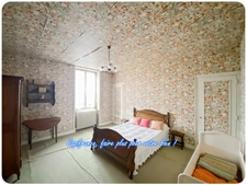 ENSEMBLE IMMOBILIER COMPRENANT  2 MAISONS DE VILLAGE SUR TERRAIN DE 2285 m²