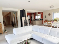 LA TURBALLE - MAISON SPACIEUSE 190m²