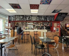 A VENDRE -FONDS DE COMMERCE BAR CONCERT-