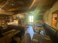 À VENDRE – Fonds de commerce - RESTAURANT – Saint-Cirq-Lapopie