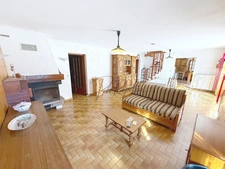 Maison à vendre 9 pièces  (74)
